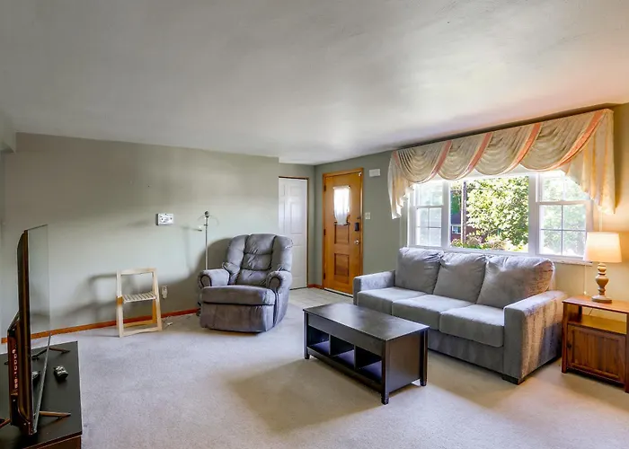 6 Mi To Dtwn & Steelers Game! Bring Your Pets Holiday home *
