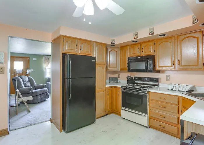 6 Mi To Dtwn & Steelers Game! Bring Your Pets Holiday home *